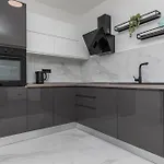 New Denis شقة فوديس
